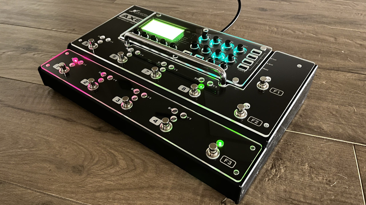 AX8